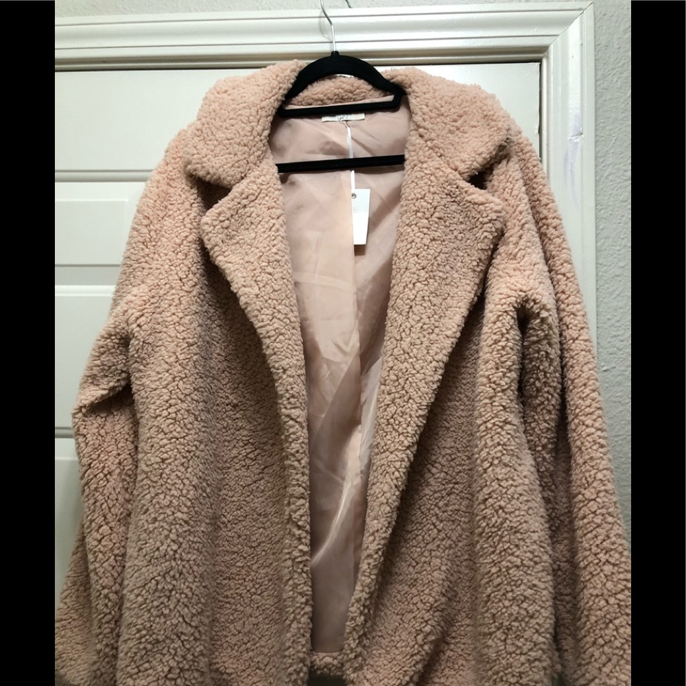 PLUS SIZE Umgee fuzzy light Pink Jacket